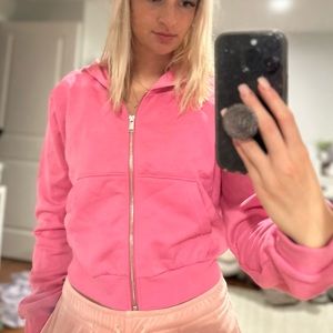 Cropped pink h&m sweatshirt